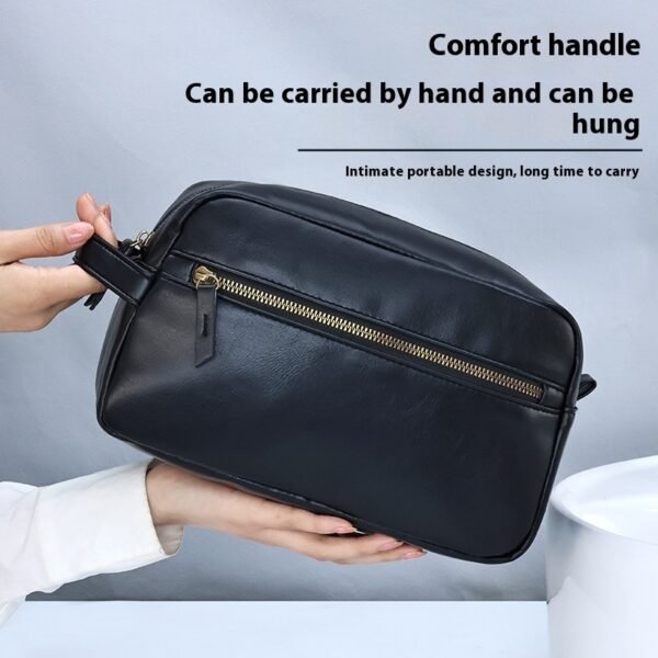 Voyager™ Expandable Travel Wash Bag - Image 5